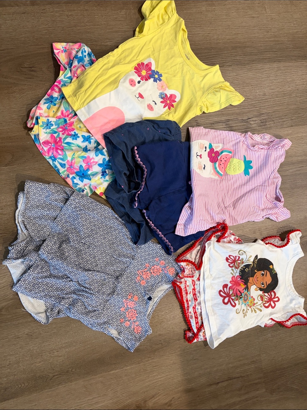 Girls Mixed Summer Tops Bundle - size 3